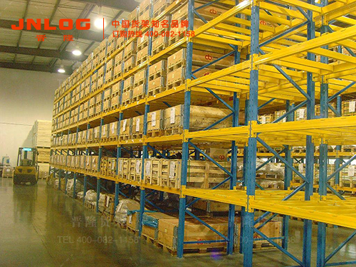 <b>關于倉儲貨架方案設計貨架公司應該考慮哪些因素?</b>